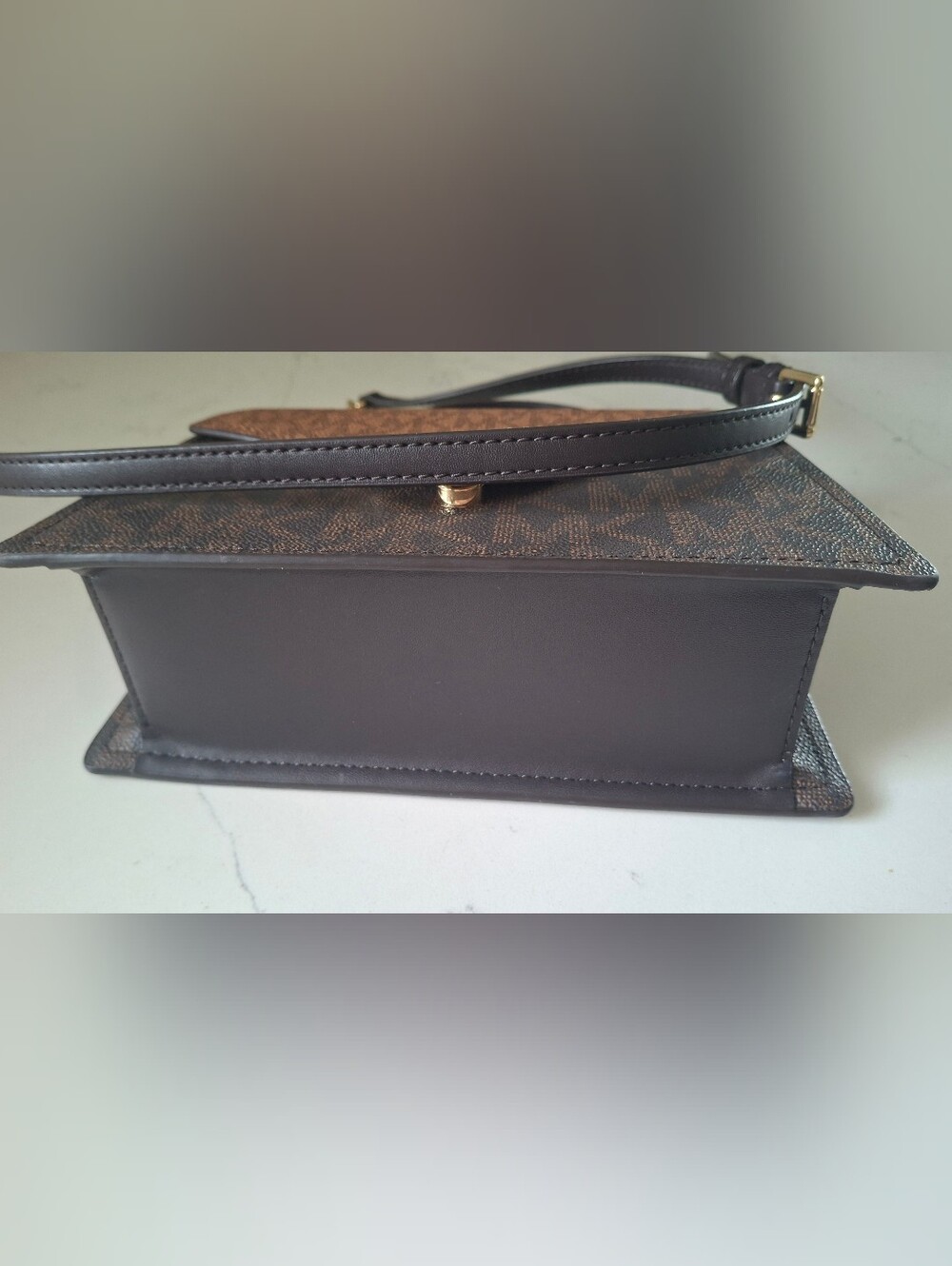 Michael Kors Grace Medium Envelope MK Signature Monogram Top Handle Crossbody - Picture 7 of 14